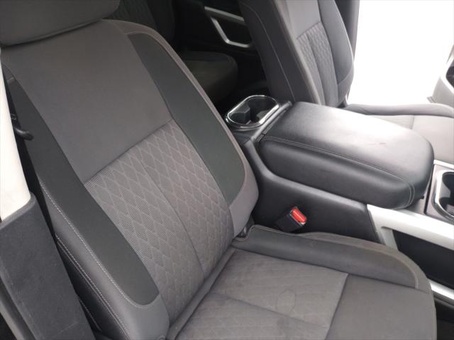 2021 Nissan Titan Crew Cab SV 4x2