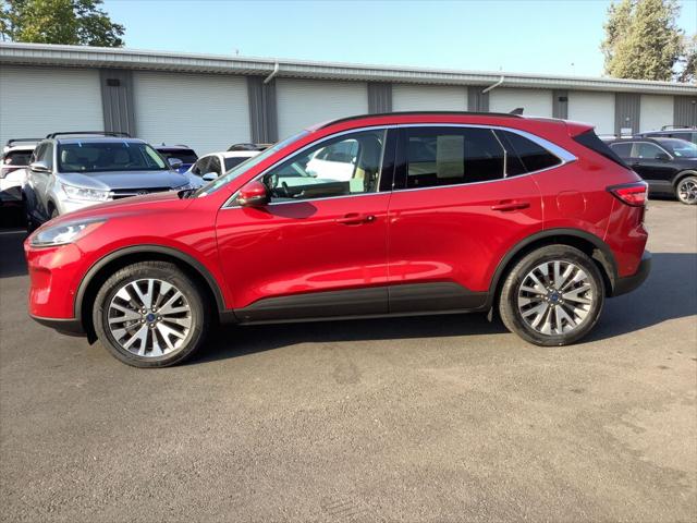 2020 Ford Escape Titanium Hybrid