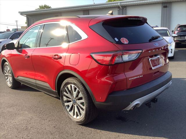 2020 Ford Escape Titanium Hybrid