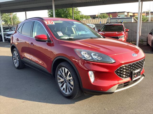 2020 Ford Escape Titanium Hybrid
