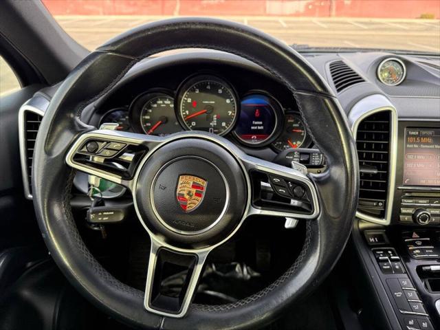 2016 Porsche Cayenne Base AWD 4dr SUV