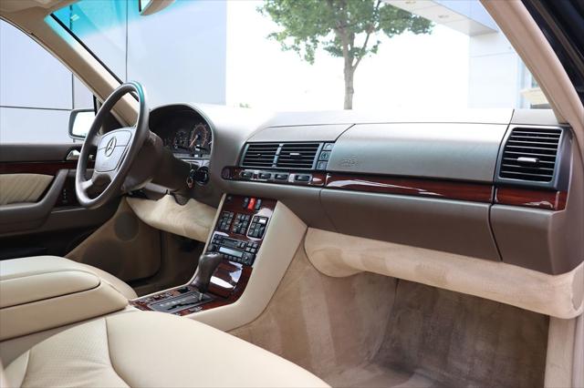 1995 Mercedes-Benz S 320 S Class