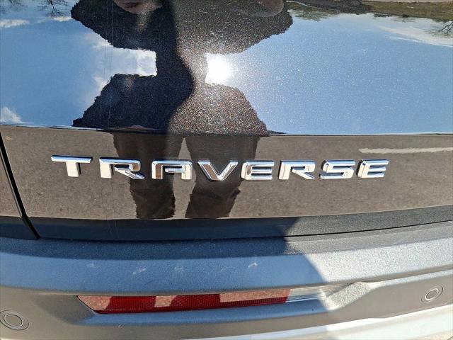 2025 Chevrolet Traverse LT - Photo 19