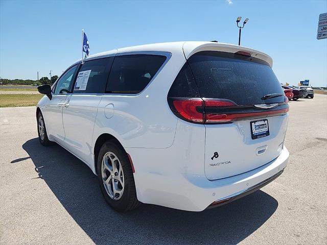 2024 Chrysler Pacifica Limited