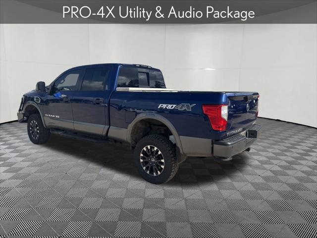 2017 Nissan TITAN XD PRO-4X Diesel