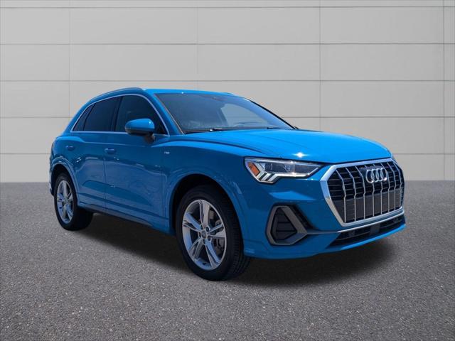 2020 Audi Q3 Premium Plus 45 TFSI S line quattro Tiptronic