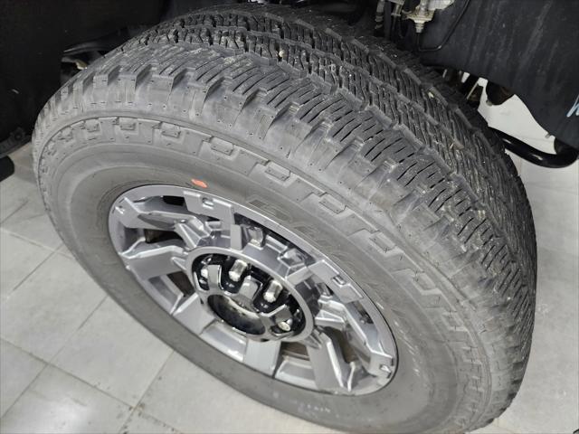 2023 Ford F-350 LARIAT