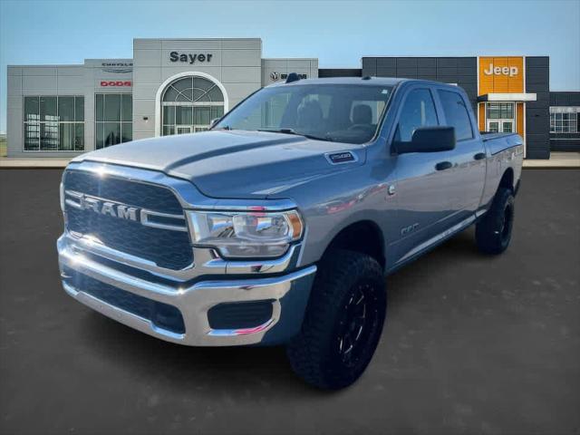 2022 RAM 2500 Tradesman Crew Cab 4x4 64 Box 2022 RAM 2500 Tradesman Crew Cab 4x4 64 Box