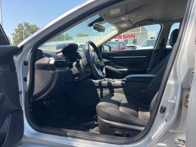 2023 Nissan Altima SV FWD