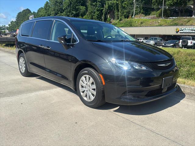 2021 Chrysler Voyager L