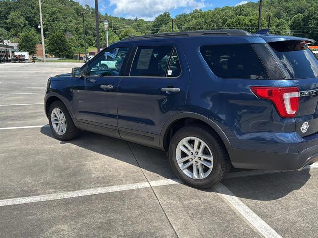 2016 Ford Explorer Base