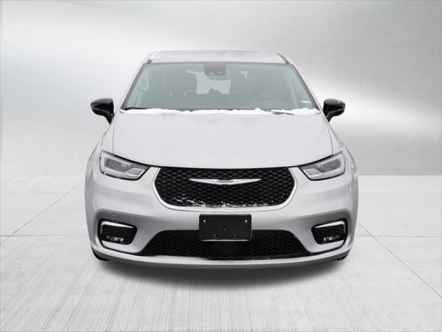 2024 Chrysler Pacifica Touring L 2024 Chrysler Pacifica Touring L