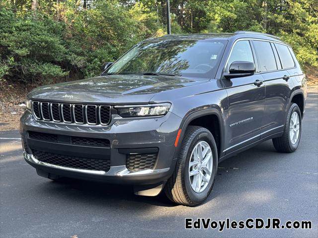 2023 Jeep Grand Cherokee L Laredo 4x4