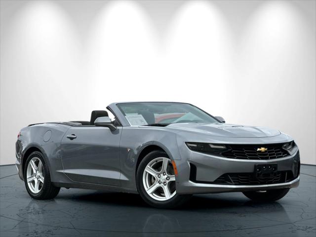 2020 Chevrolet Camaro RWD Convertible 1LT