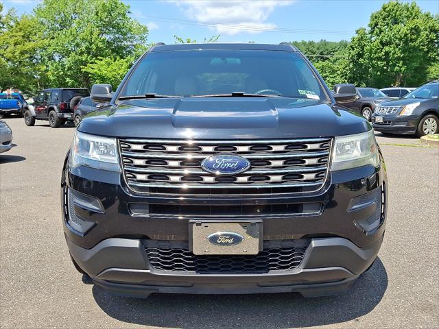2017 Ford Explorer Base