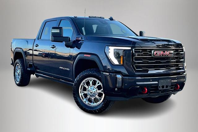 2024 GMC Sierra 2500HD 4WD Crew Cab Standard Bed AT4
