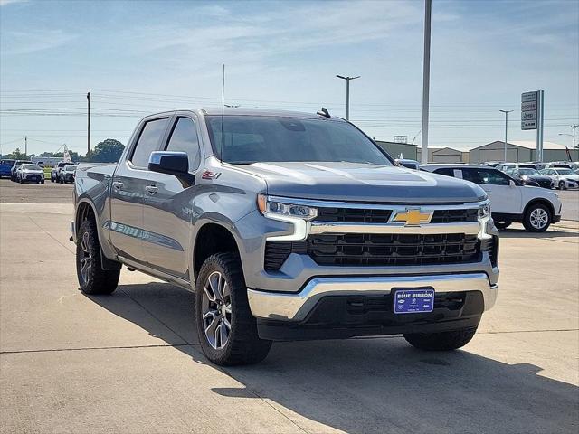 2023 Chevrolet Silverado 1500 4WD Crew Cab Standard Bed LT