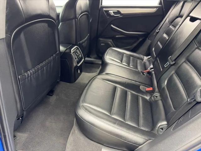 2015 Porsche Macan Turbo
