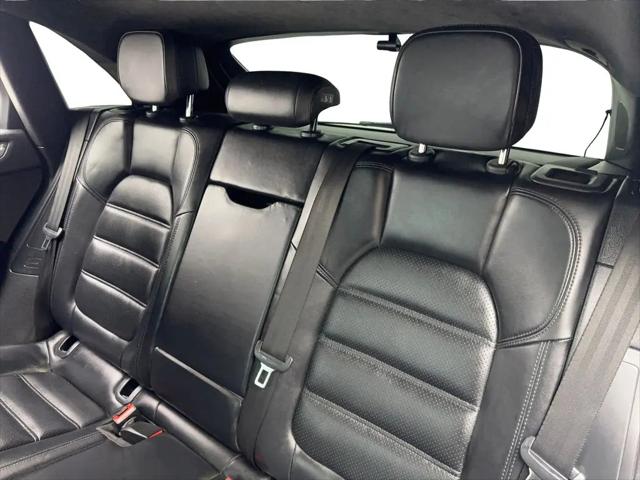 2015 Porsche Macan Turbo