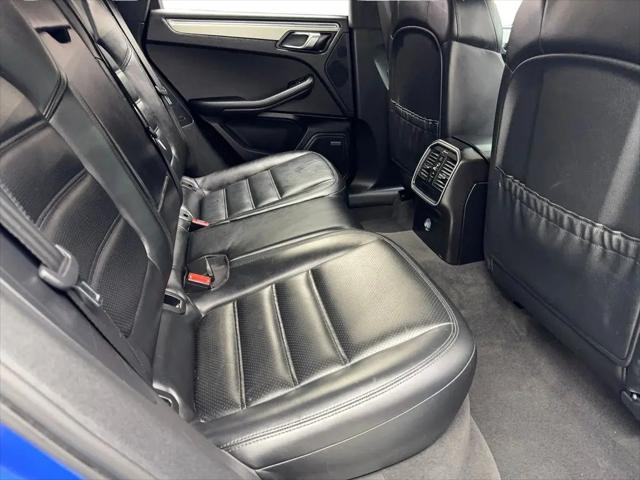 2015 Porsche Macan Turbo