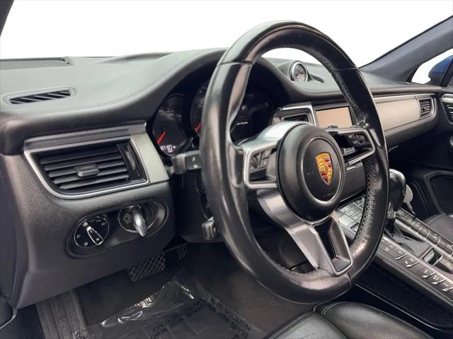 2015 Porsche Macan Turbo