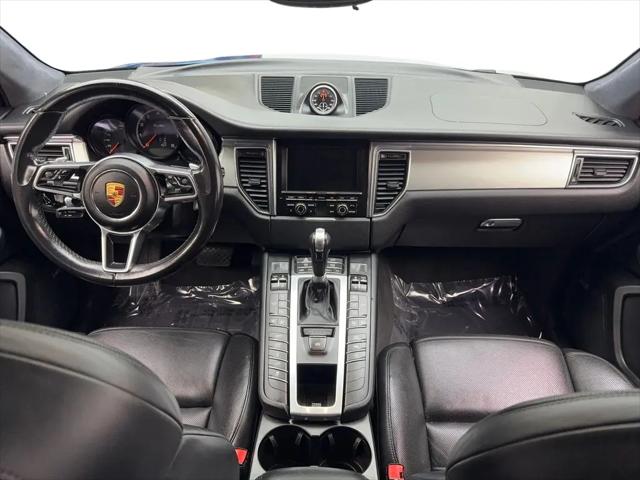 2015 Porsche Macan Turbo