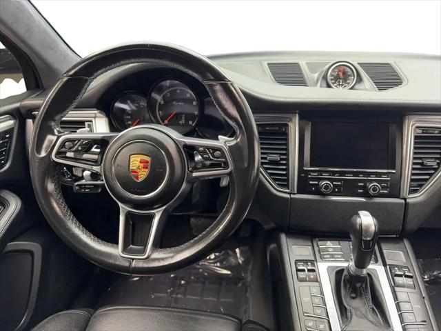 2015 Porsche Macan Turbo