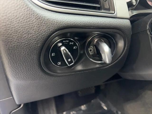 2015 Porsche Macan Turbo