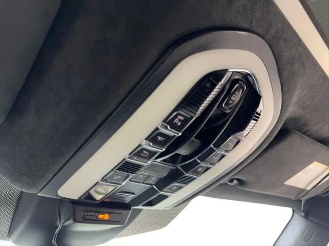 2015 Porsche Macan Turbo