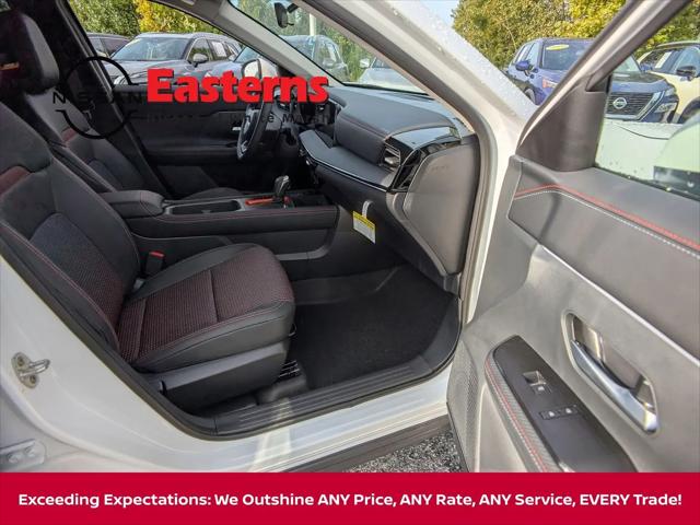 2025 Nissan Kicks SR Intelligent AWD