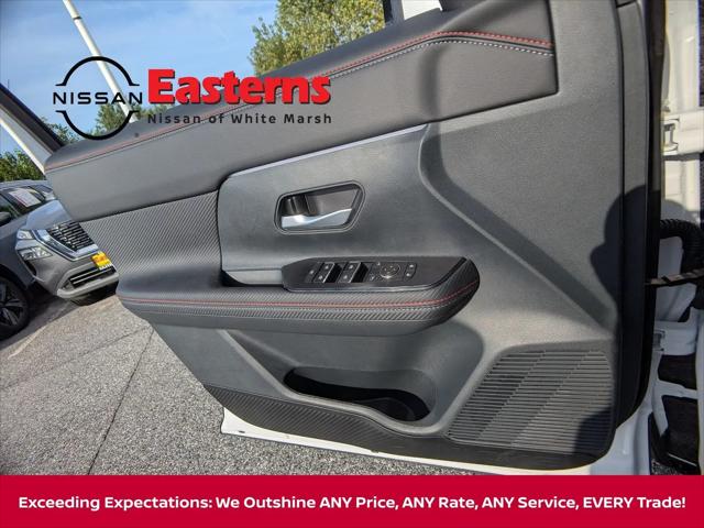 2025 Nissan Kicks SR Intelligent AWD