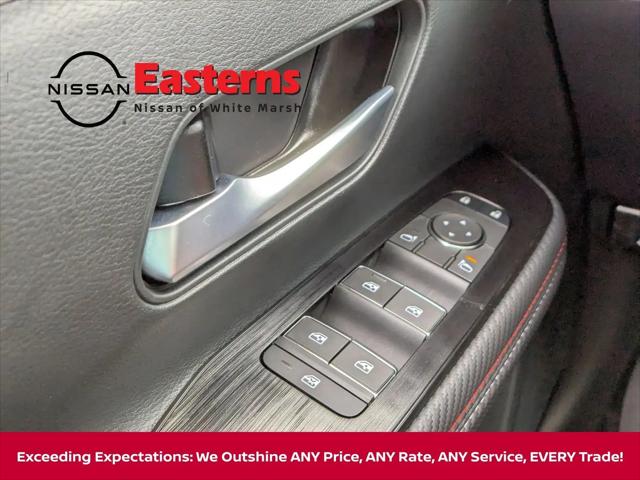 2025 Nissan Kicks SR Intelligent AWD