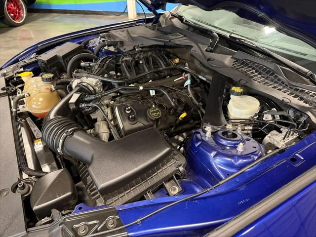 2015 Ford Mustang V6