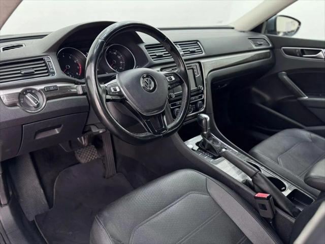 2018 Volkswagen Passat 2.0T SE