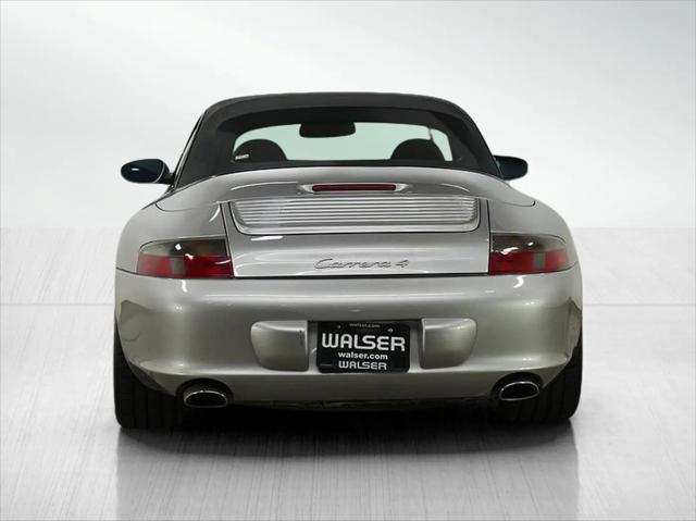 2003 Porsche 911 Carrera