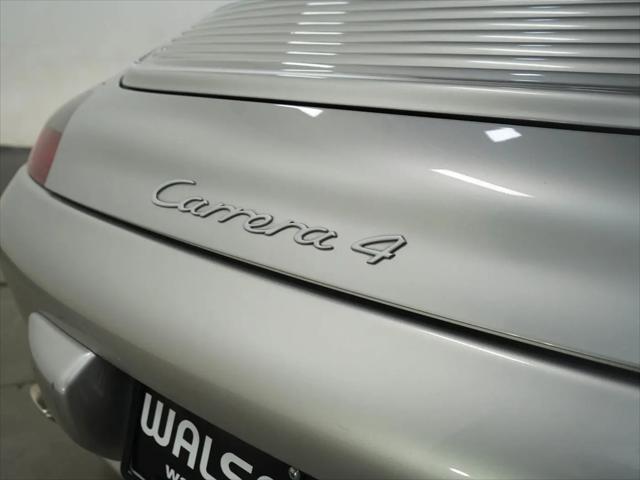 2003 Porsche 911 Carrera