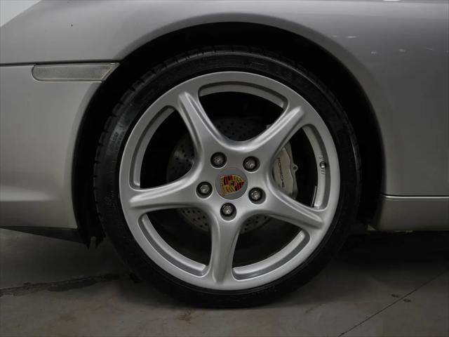 2003 Porsche 911 Carrera