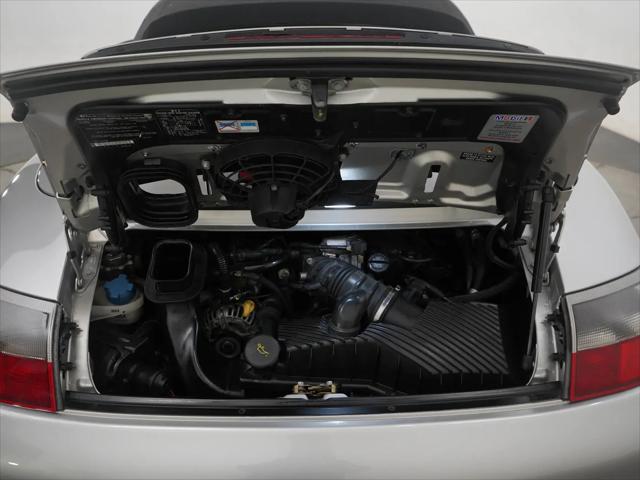2003 Porsche 911 Carrera