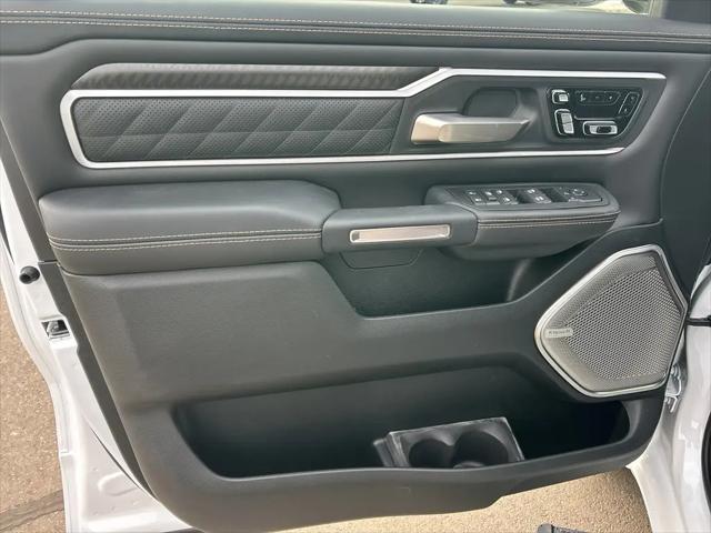 2026 Ram 1500 Tungsten Crew Cab 4x4 5'7" Box