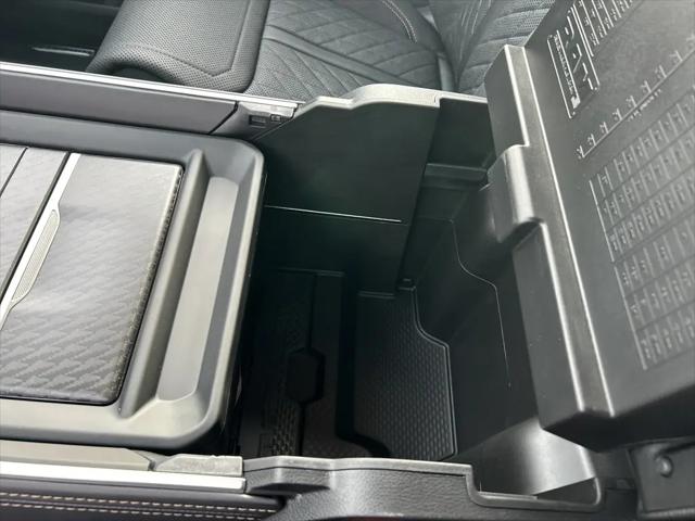 2026 Ram 1500 Tungsten Crew Cab 4x4 5'7" Box