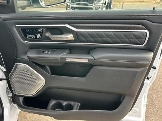 2026 Ram 1500 Tungsten Crew Cab 4x4 5'7" Box