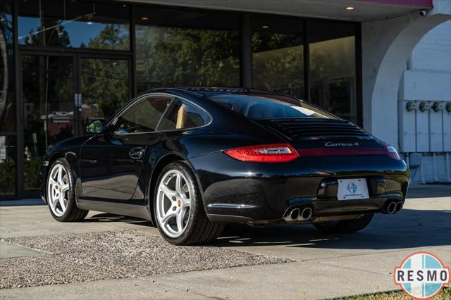 2011 Porsche 911 Carrera 4
