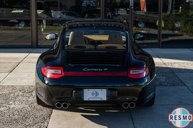 2011 Porsche 911 Carrera 4