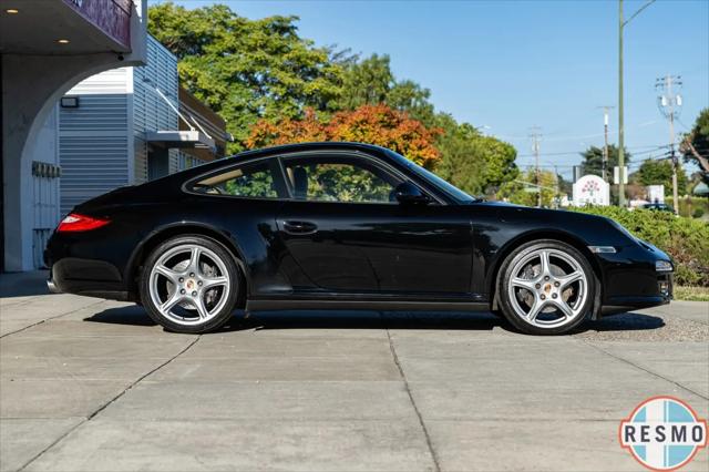 2011 Porsche 911 Carrera 4