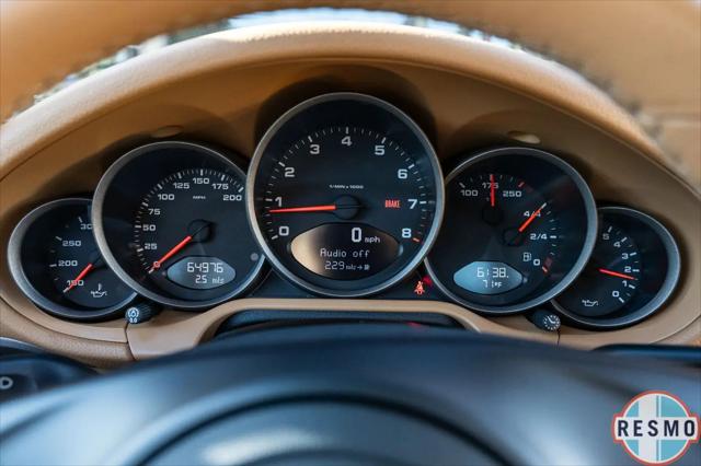 2011 Porsche 911 Carrera 4