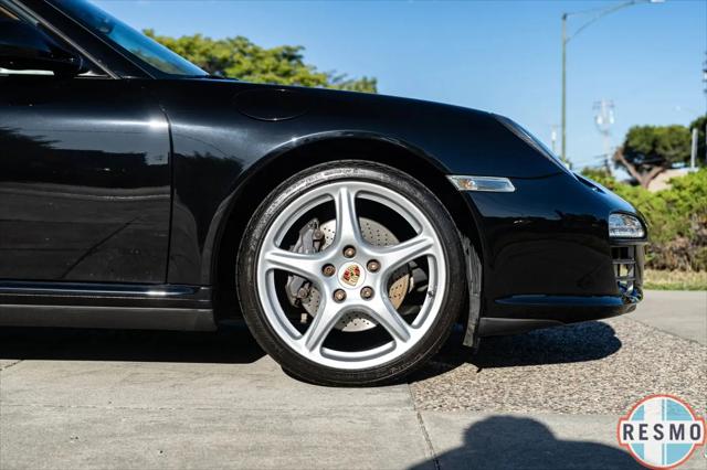 2011 Porsche 911 Carrera 4