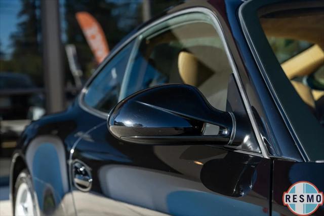 2011 Porsche 911 Carrera 4