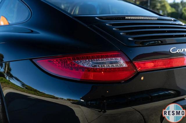 2011 Porsche 911 Carrera 4