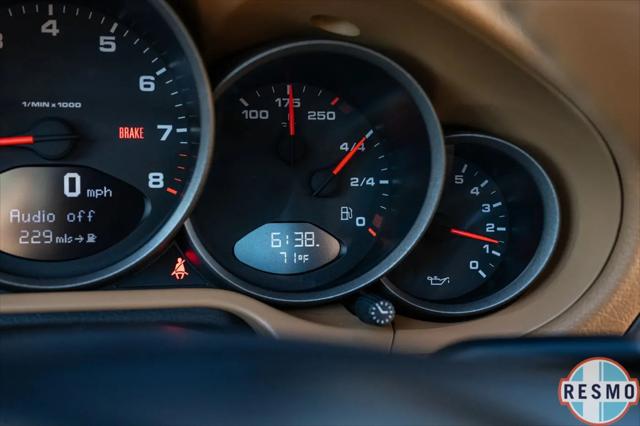 2011 Porsche 911 Carrera 4