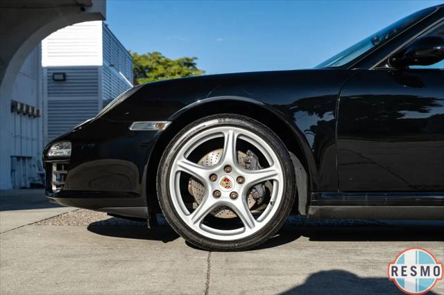 2011 Porsche 911 Carrera 4